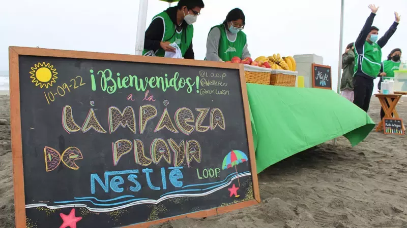 Iniciativa global organizó voluntariado para limpiar playa de Lurín